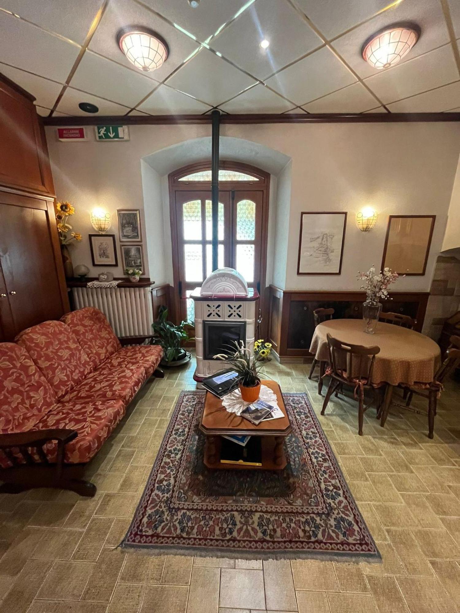 Hotel Cercone 卡拉马尼科泰尔梅 外观 照片